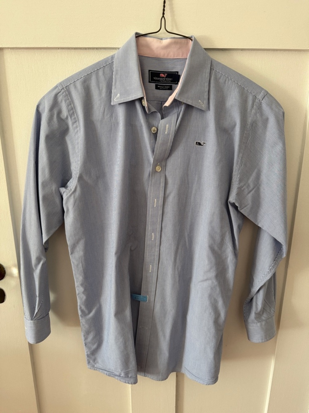 Vineyard Vines Men's Blue Micro-Striped Dress Shirt with Pink Trim